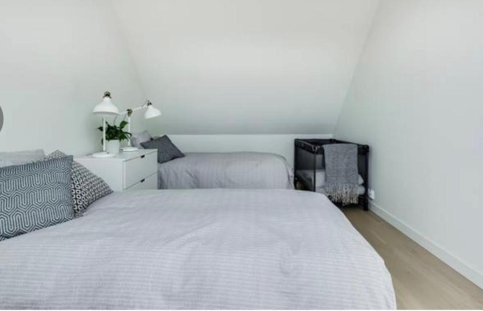 Semesterhus I トレコーブ エクステリア 写真